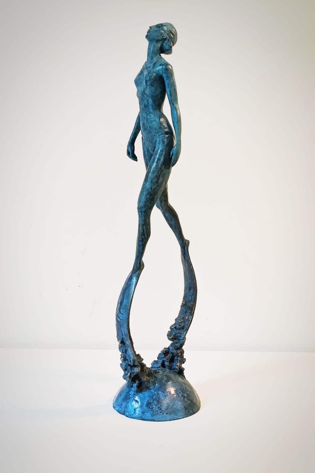 Deep sculpture — side view